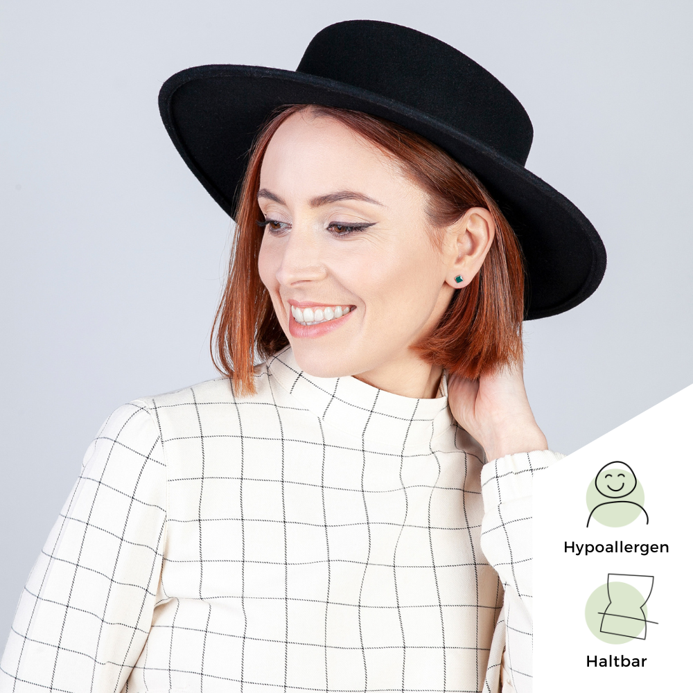 Foto von Minimalist ceramic earrings • 5mm Foto von Minimalist ceramic earrings • 5mm