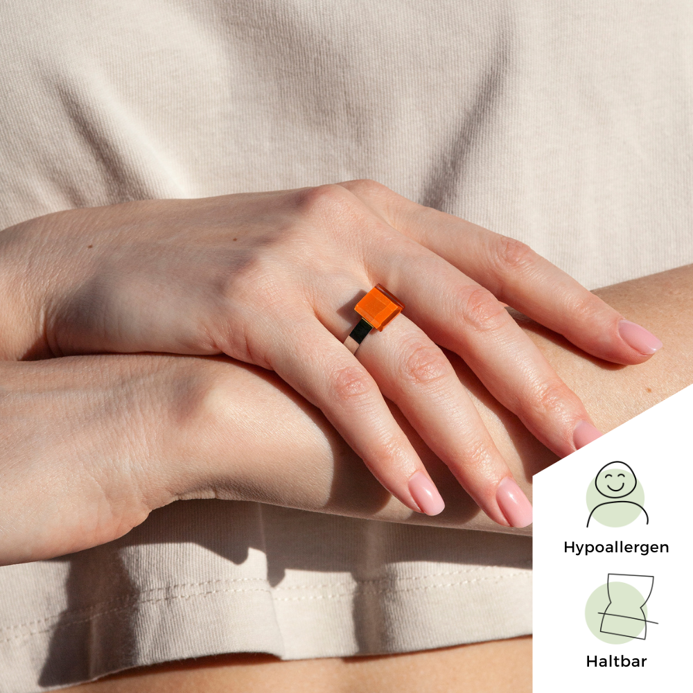 Foto von Small ring with 10mm stone • adjustable size Foto von Small ring with 10mm stone • adjustable size