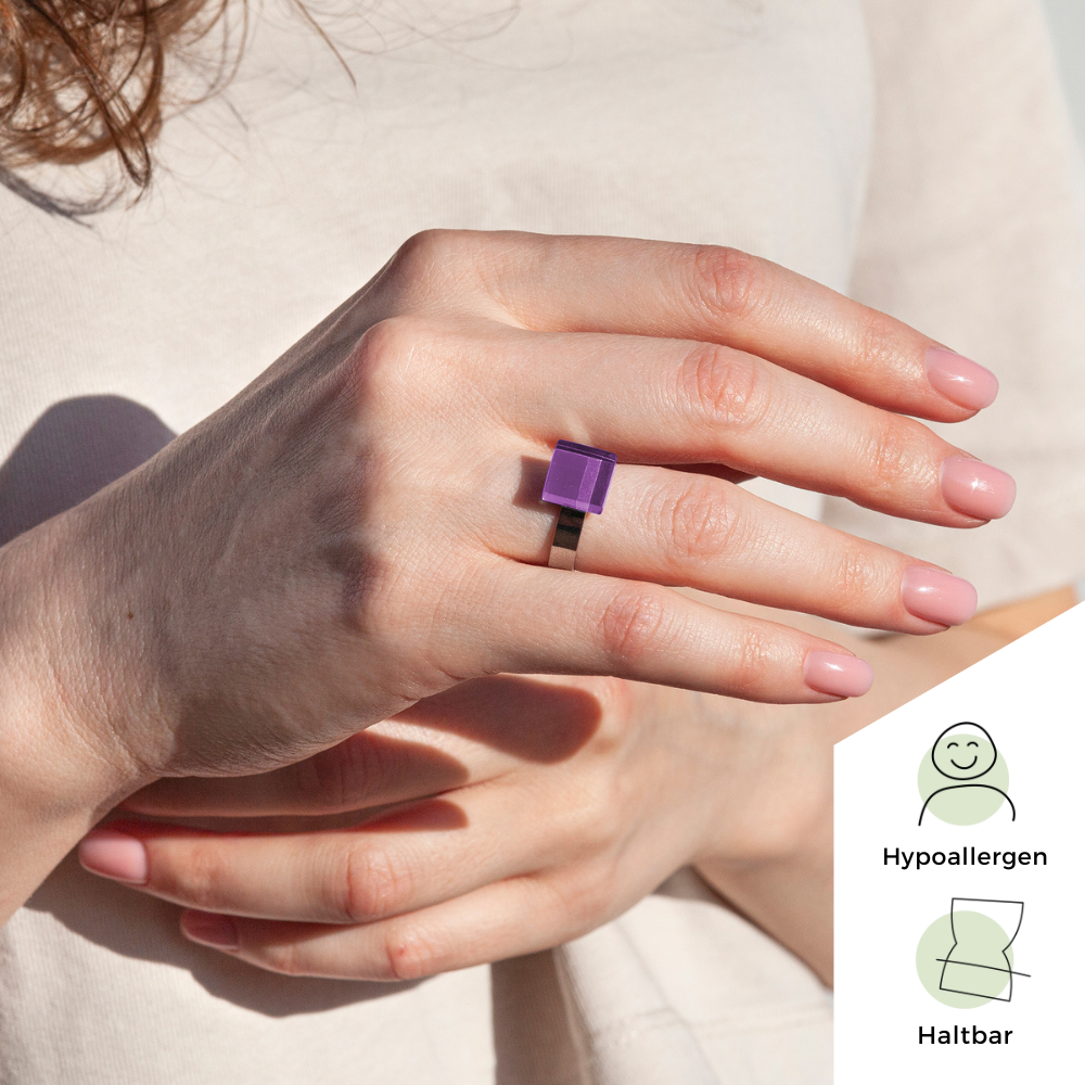 Foto von Small ring with 10mm stone • adjustable size Foto von Small ring with 10mm stone • adjustable size