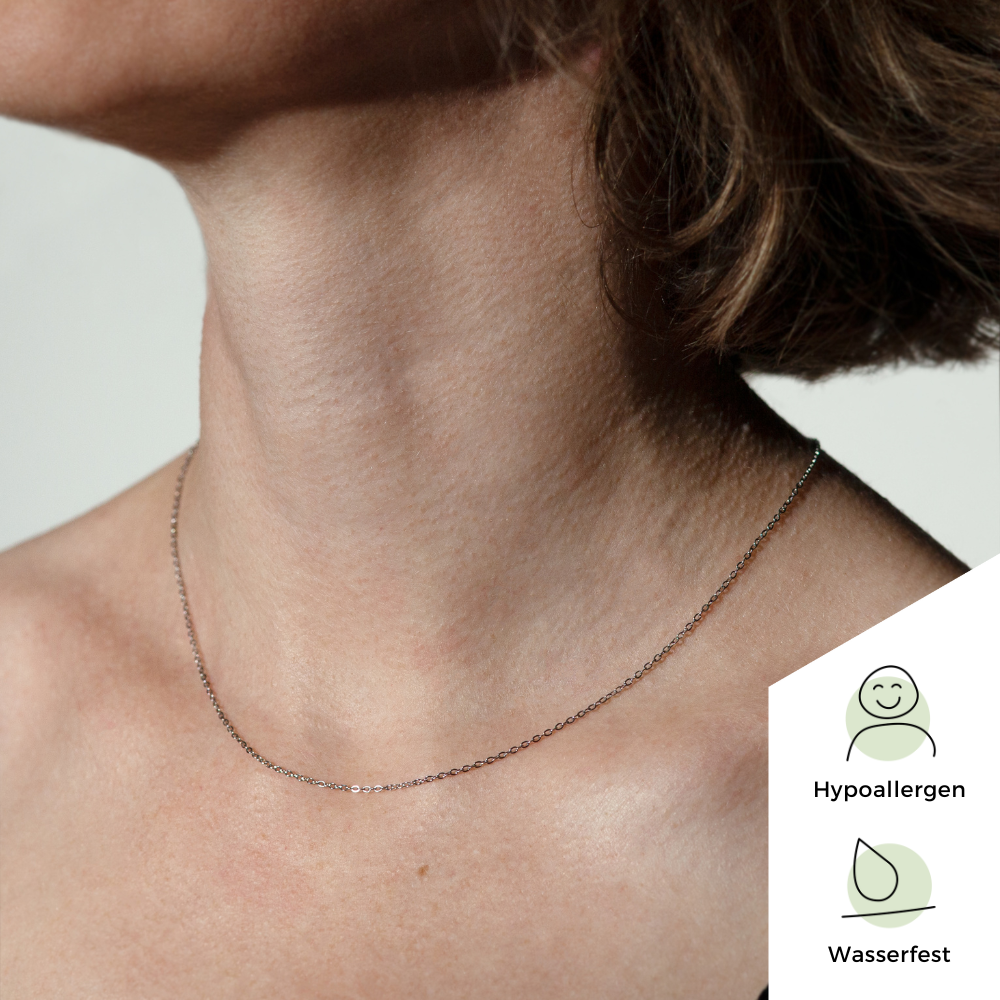 Foto von Fine stainless steel link chain • Mix & Match necklace Foto von Fine stainless steel link chain • Mix & Match necklace