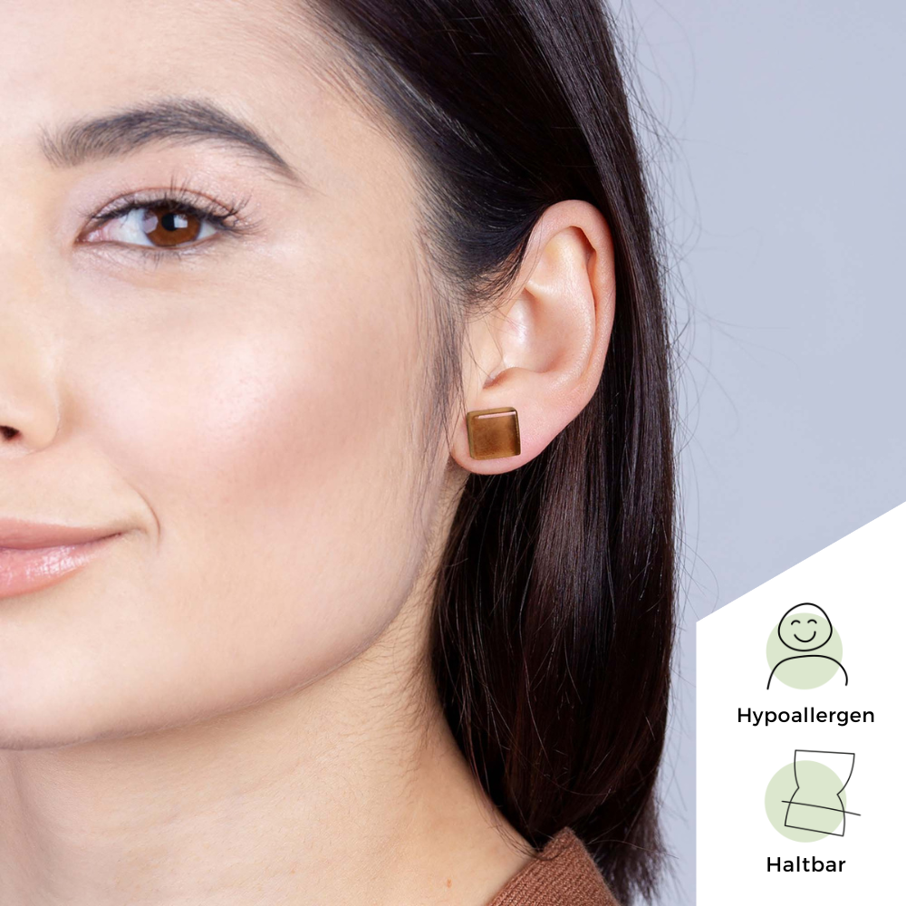 Foto von Small glass stud earrings • 10mm Foto von Small glass stud earrings • 10mm