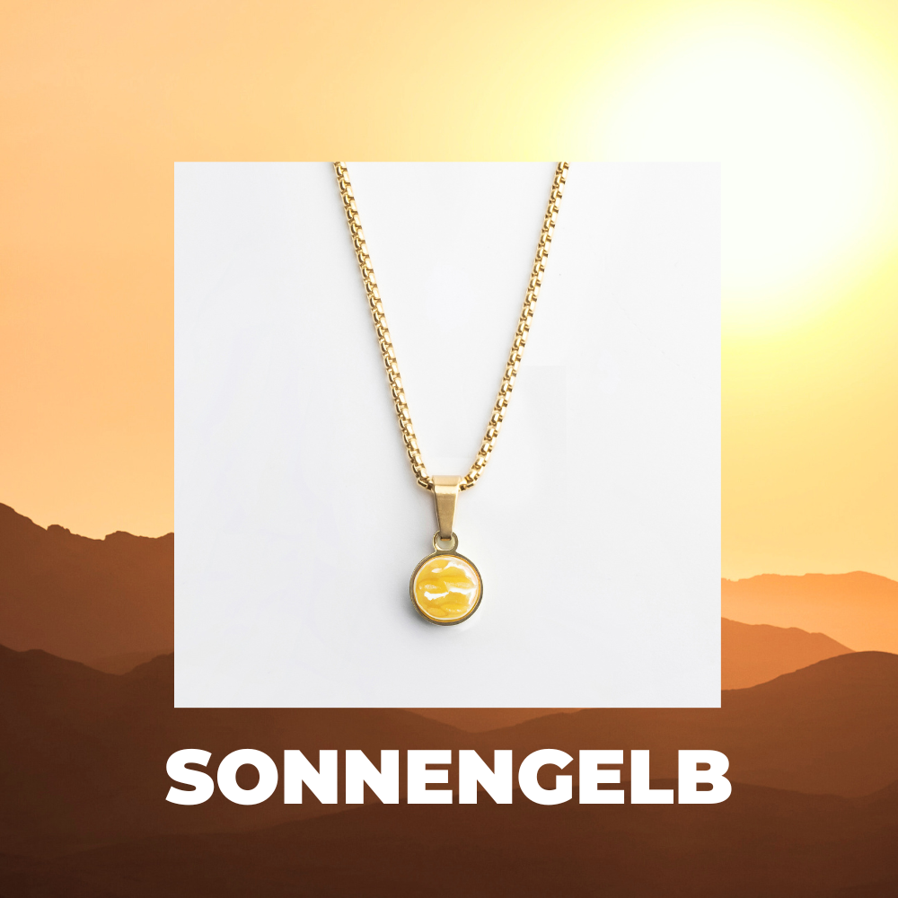 Foto von Short necklace with pendant • Mix & Match necklace Foto von Short necklace with pendant • Mix & Match necklace