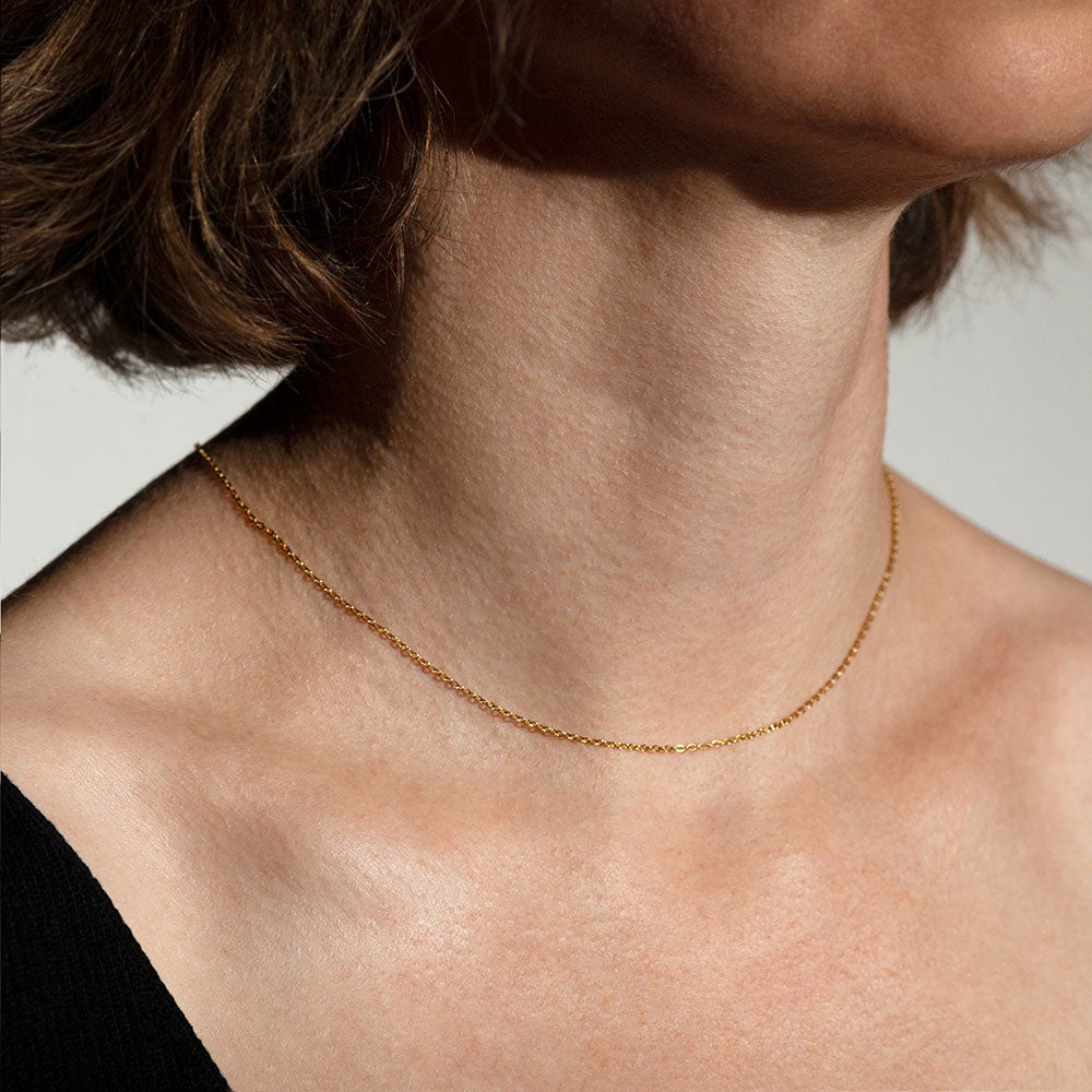 Foto von Feine Gliederkette aus Edelstahl • Mix & Match Halskette Foto von Feine Gliederkette aus Edelstahl • Mix & Match Halskette