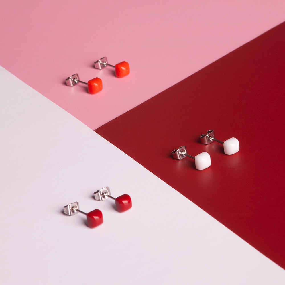 Foto von Geometric Earrings 3-Piece Set • 4mm Foto von Geometric Earrings 3-Piece Set • 4mm