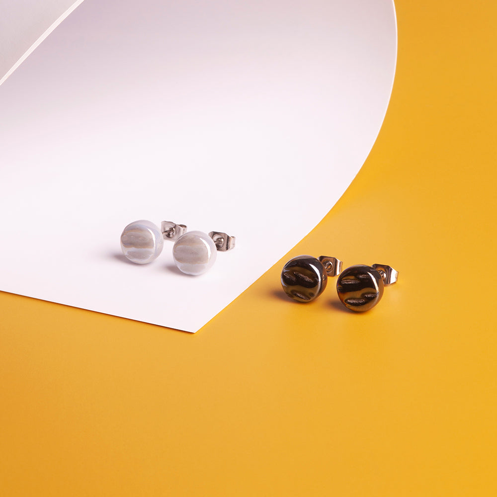Foto von Set of 3 glass stud earrings • 8mm Foto von Set of 3 glass stud earrings • 8mm