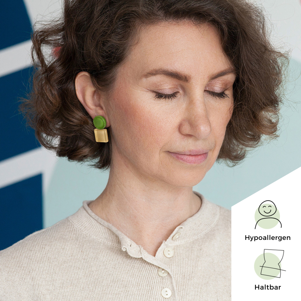 Foto von Geometric Clip Earrings Foto von Geometric Clip Earrings