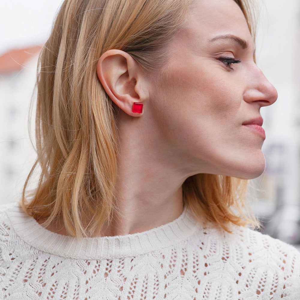 Foto von Small glass stud earrings • 10mm Foto von Small glass stud earrings • 10mm