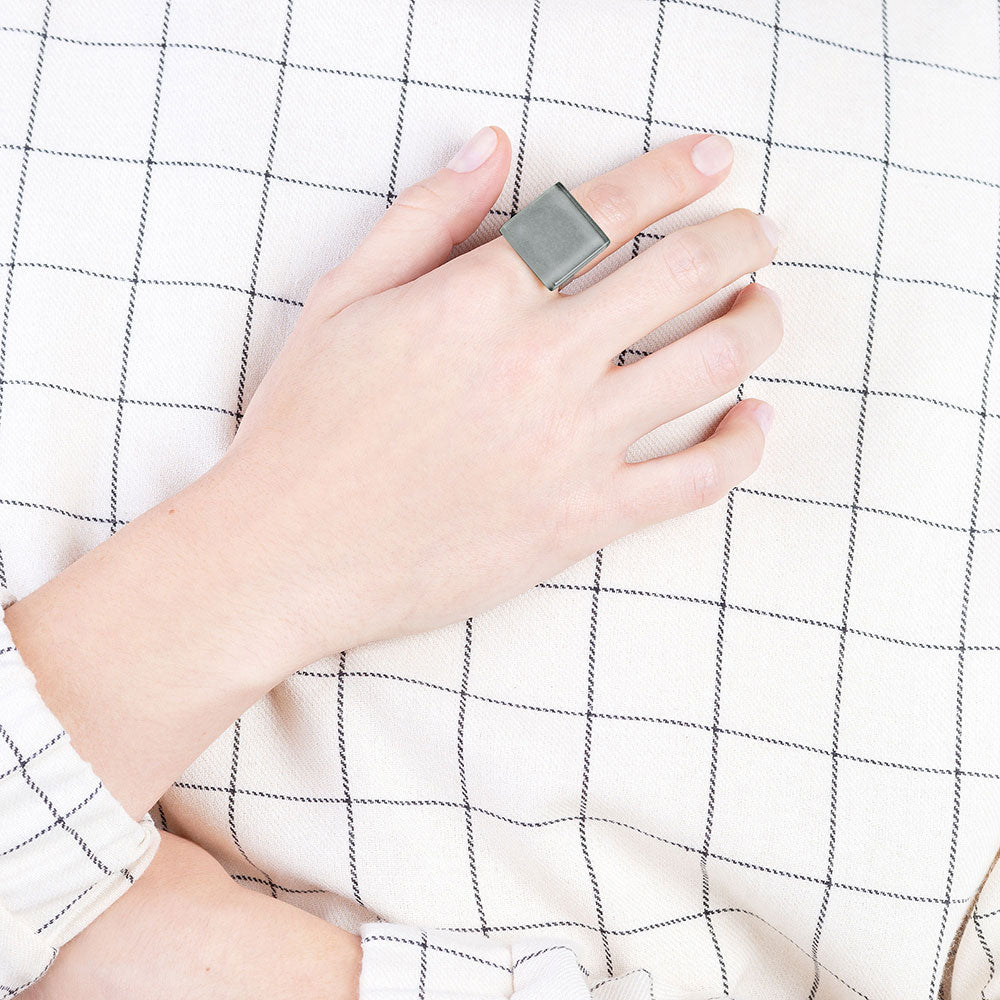 Foto von Statement ring with 20mm stone • adjustable size Foto von Statement ring with 20mm stone • adjustable size