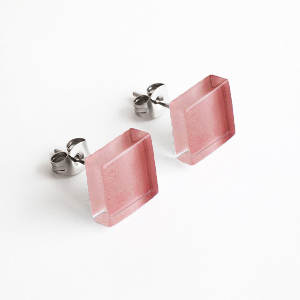 Foto von Small glass stud earrings • 10mm Foto von Small glass stud earrings • 10mm
