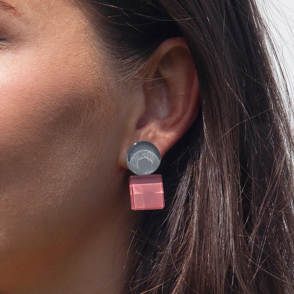 Foto von Geometric Clip Earrings Foto von Geometric Clip Earrings
