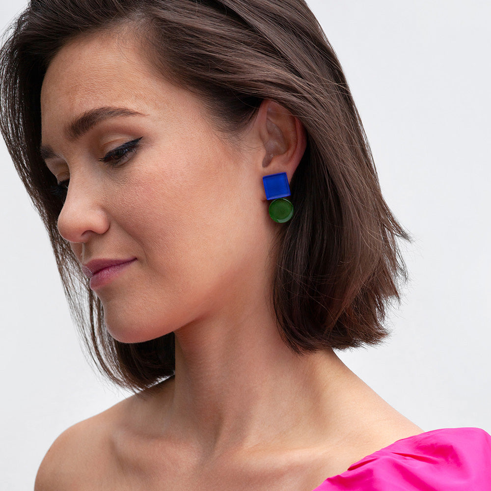 Foto von Geometric statement earrings Foto von Geometric statement earrings