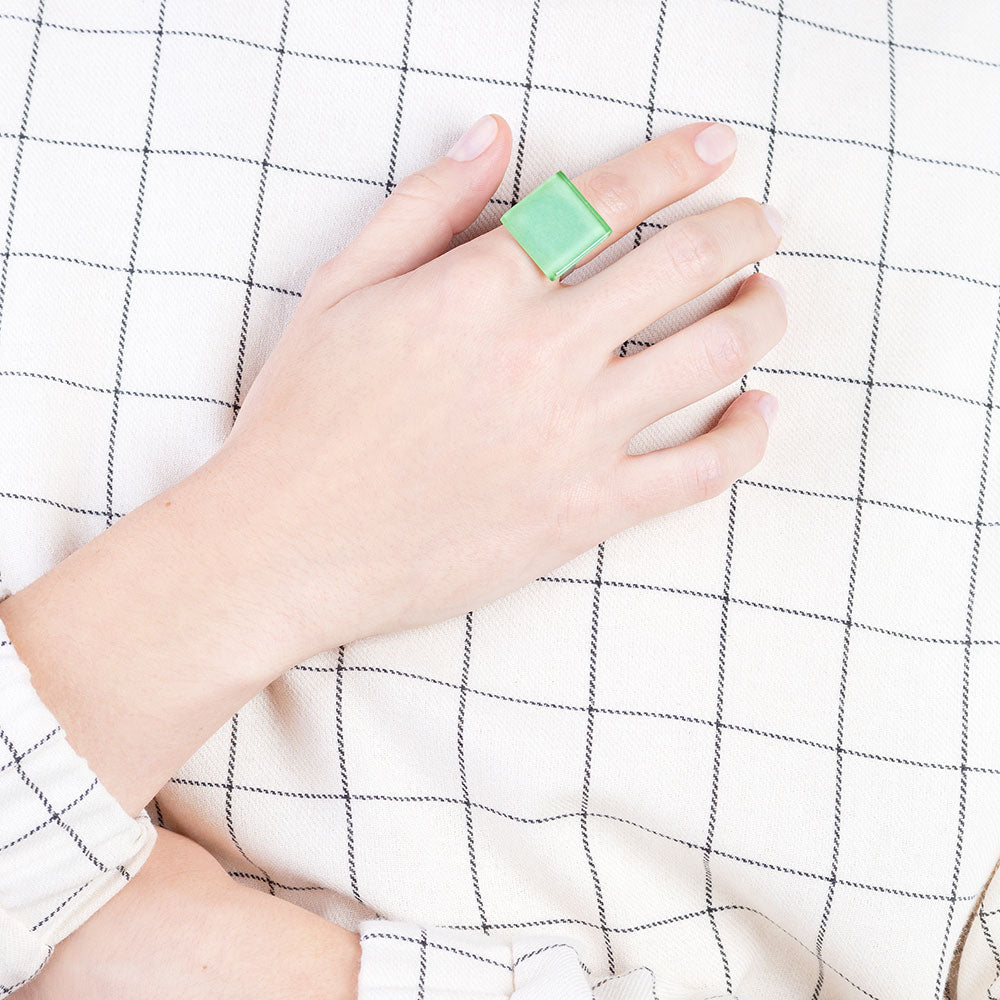 Foto von Statement Ring mit Stein 20mm • größenverstellbar