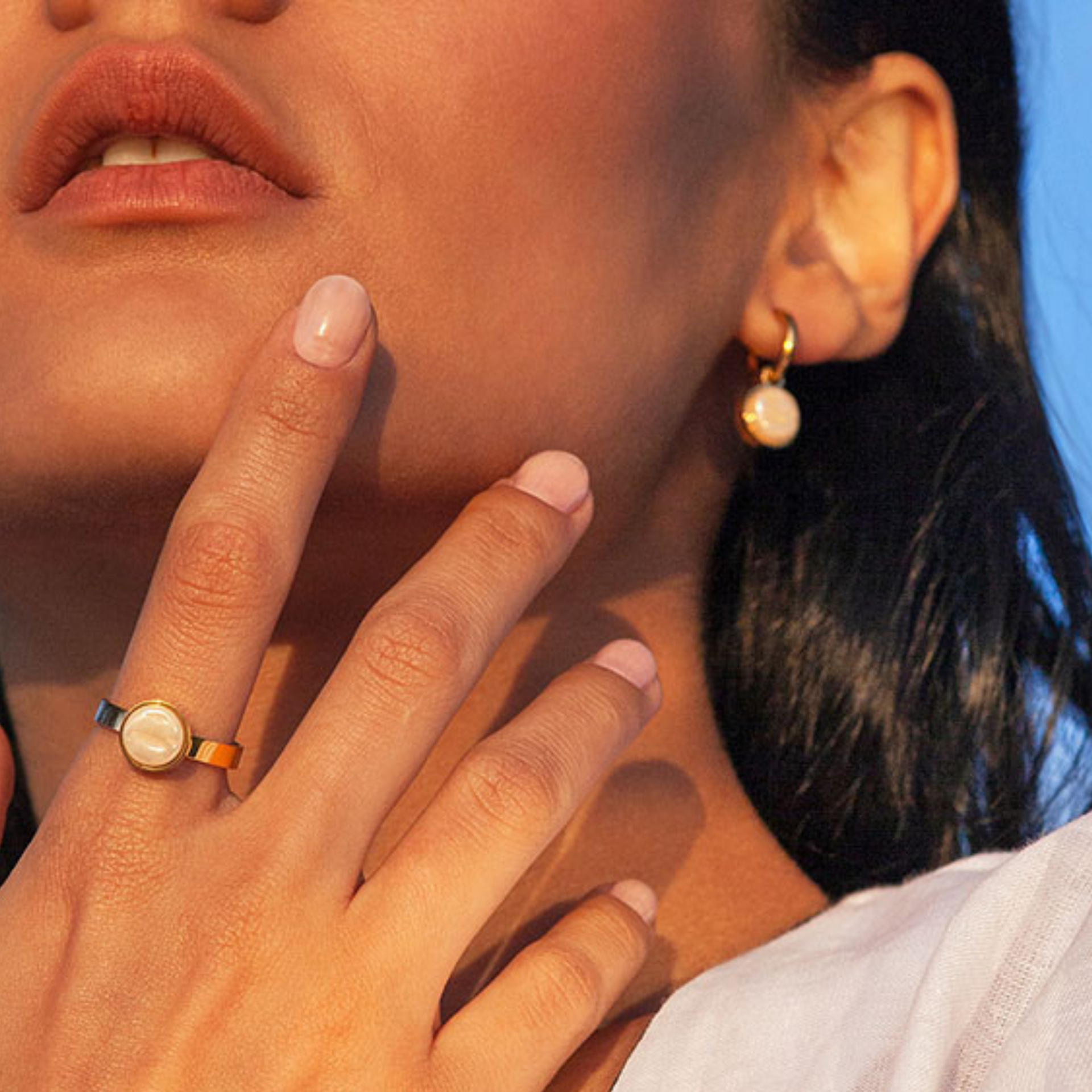 Foto von Clip Creolen mit Einhänger • Mix & Match Ohrclips • 14mm Foto von Clip Creolen mit Einhänger • Mix & Match Ohrclips • 14mm