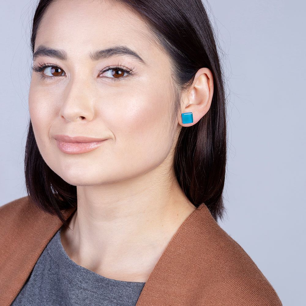 Foto von Small glass stud earrings • 10mm Foto von Small glass stud earrings • 10mm