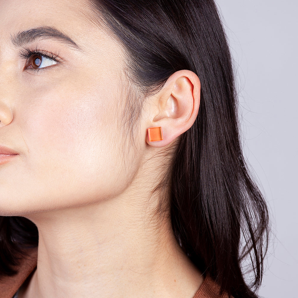 Foto von Small glass stud earrings • 10mm Foto von Small glass stud earrings • 10mm