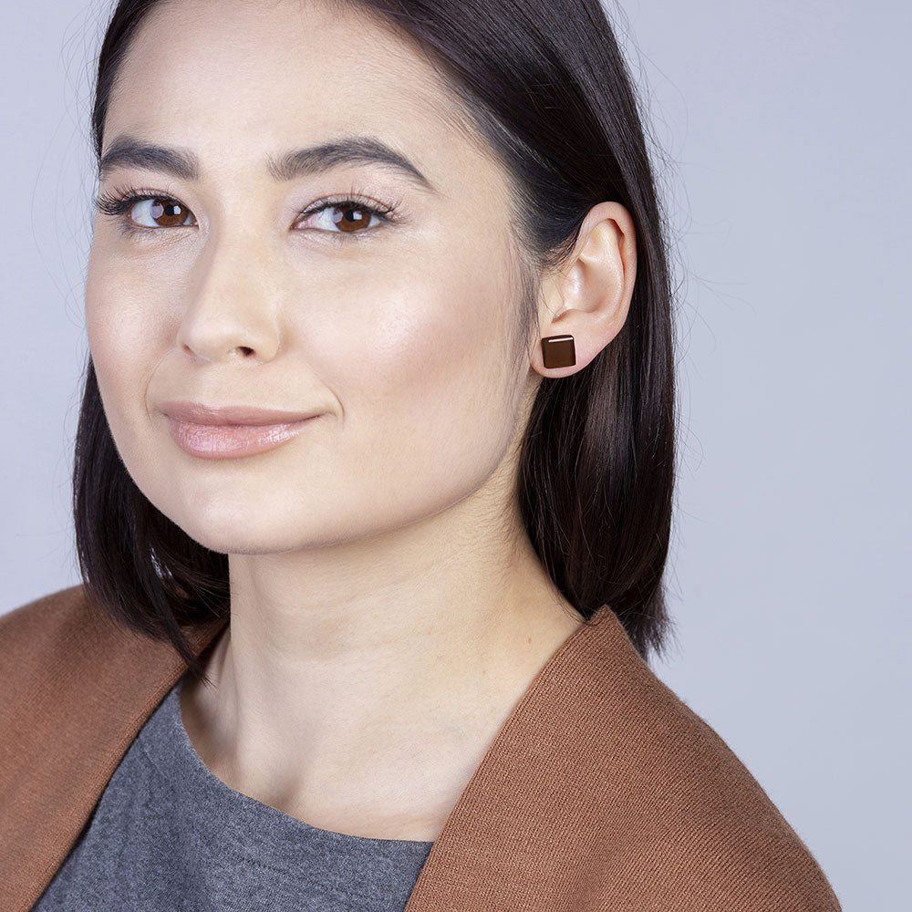 Foto von Small glass stud earrings • 10mm Foto von Small glass stud earrings • 10mm