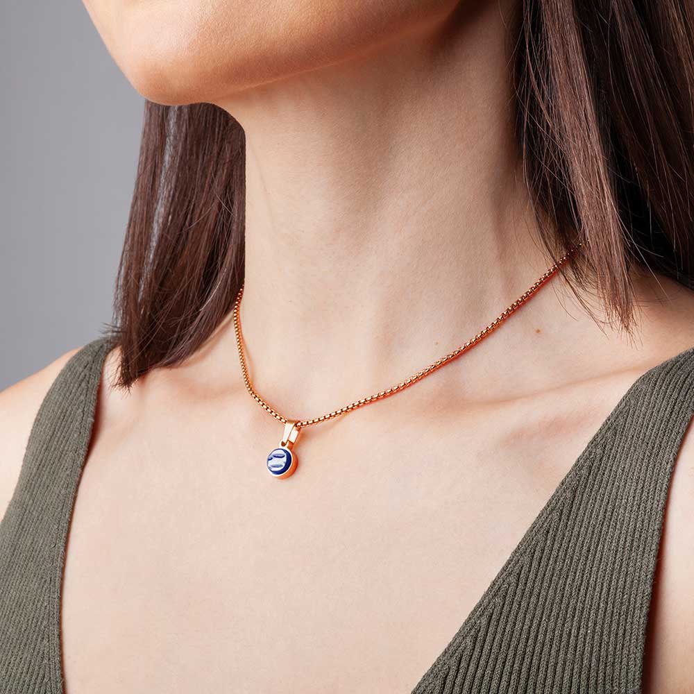 Foto von Short necklace with pendant • Mix & Match necklace Foto von Short necklace with pendant • Mix & Match necklace