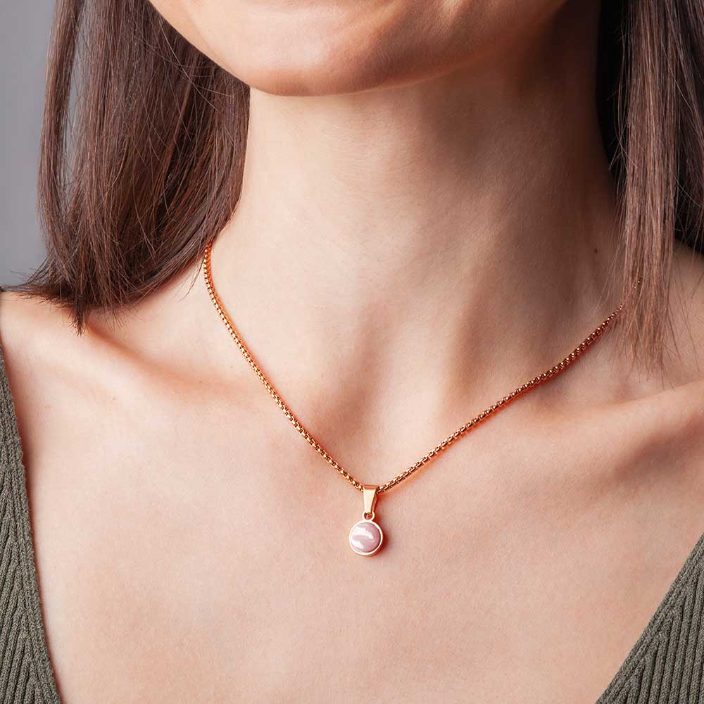 Foto von Short necklace with pendant • Mix & Match necklace Foto von Short necklace with pendant • Mix & Match necklace