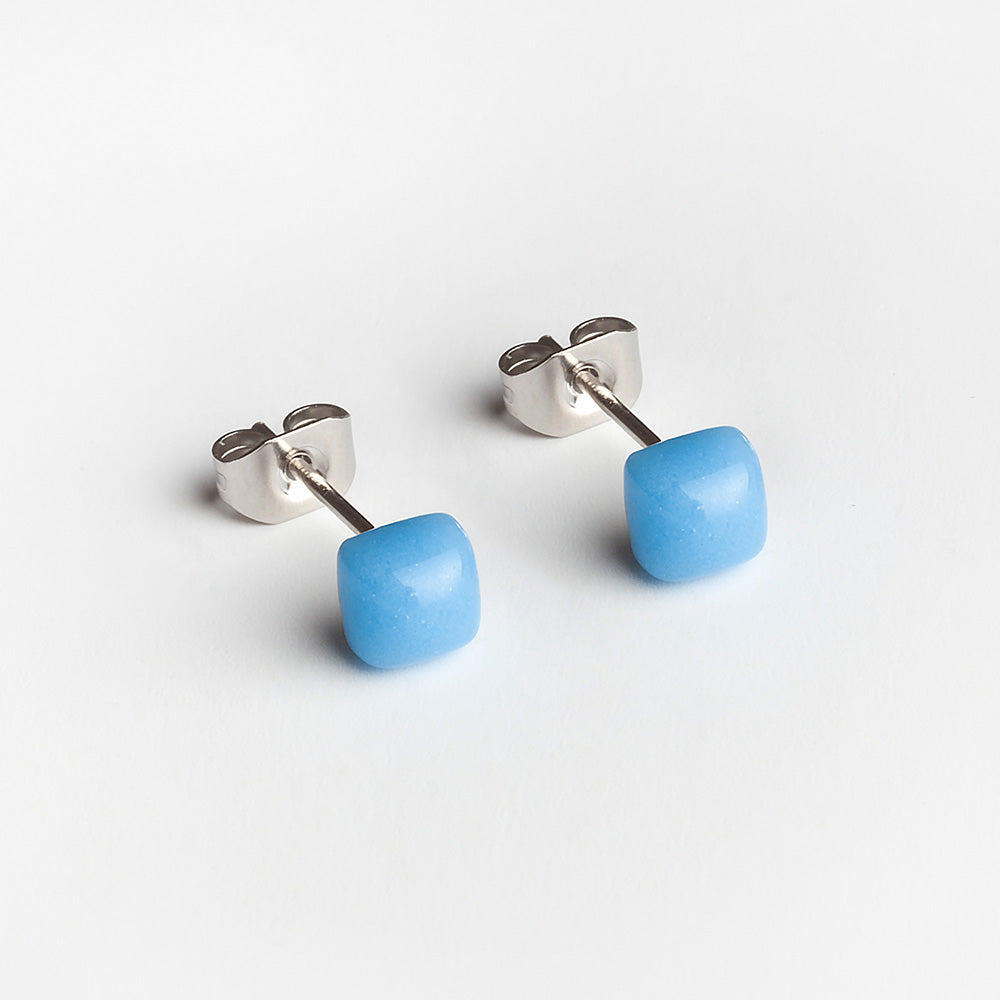 Foto von Geometrische Ohrringe 3er Set • 4mm