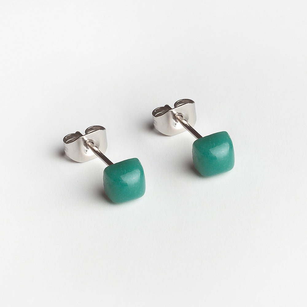 Foto von Geometric Earrings 3-Piece Set • 4mm Foto von Geometric Earrings 3-Piece Set • 4mm