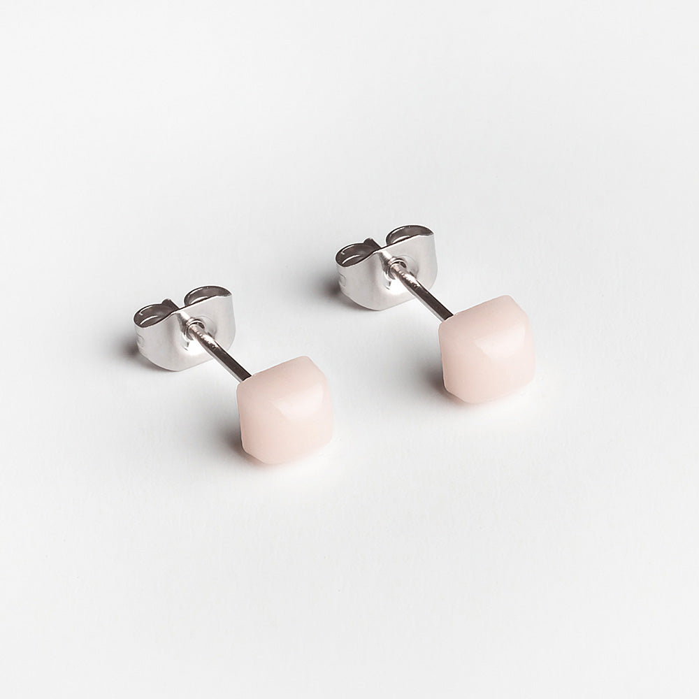 Foto von Geometric Earrings 3-Piece Set • 4mm Foto von Geometric Earrings 3-Piece Set • 4mm