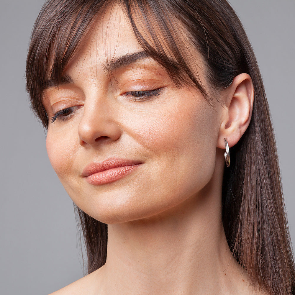 Foto von "Rainbow" hoop earrings • 23mm Foto von "Rainbow" hoop earrings • 23mm