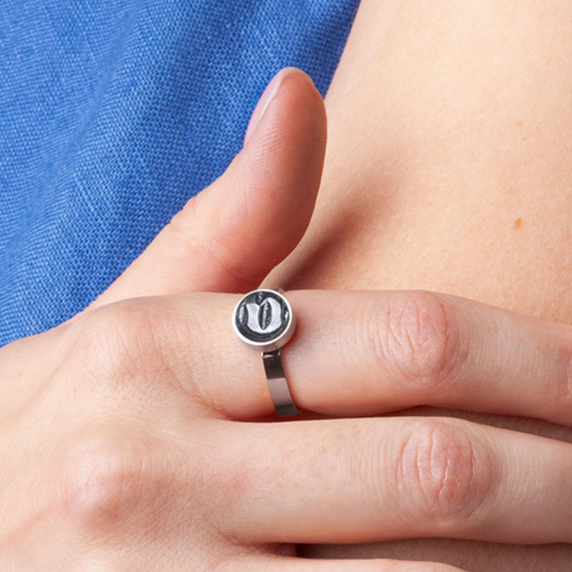 Foto von Adjustable ring with stone • 8mm Foto von Adjustable ring with stone • 8mm