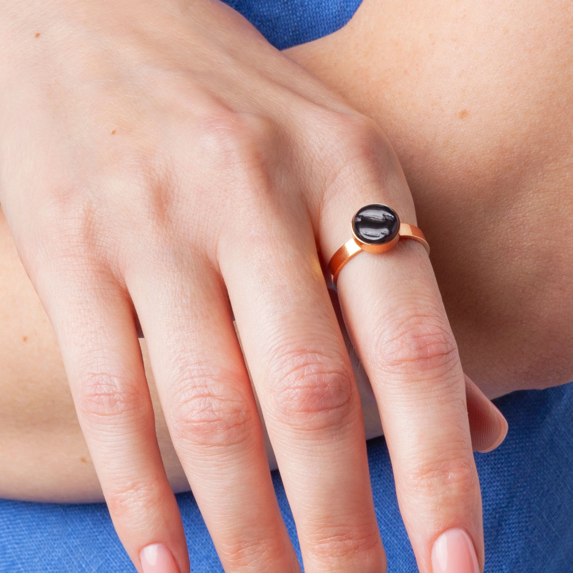 Foto von Adjustable ring with stone • 8mm Foto von Adjustable ring with stone • 8mm