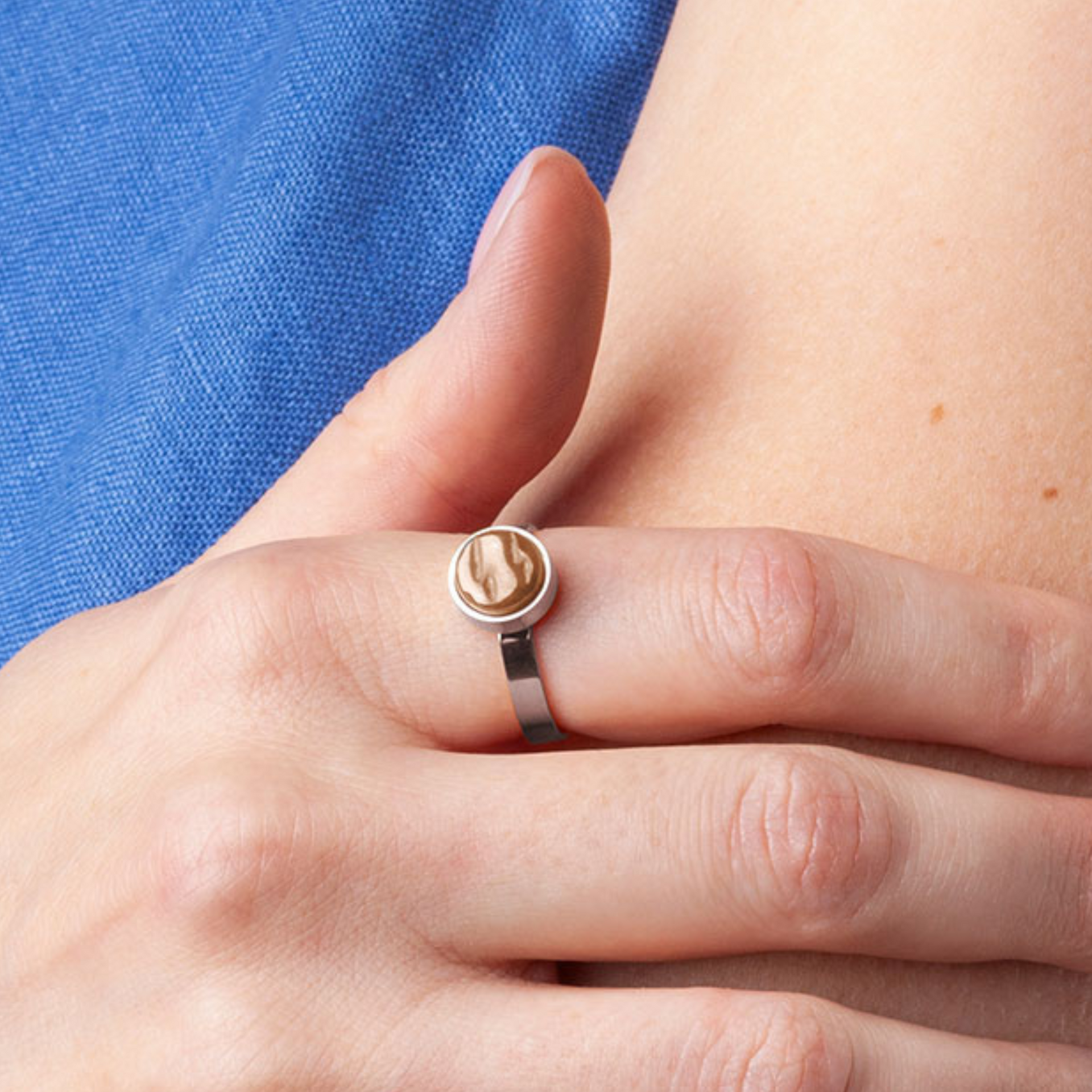 Foto von Adjustable ring with stone • 8mm Foto von Adjustable ring with stone • 8mm