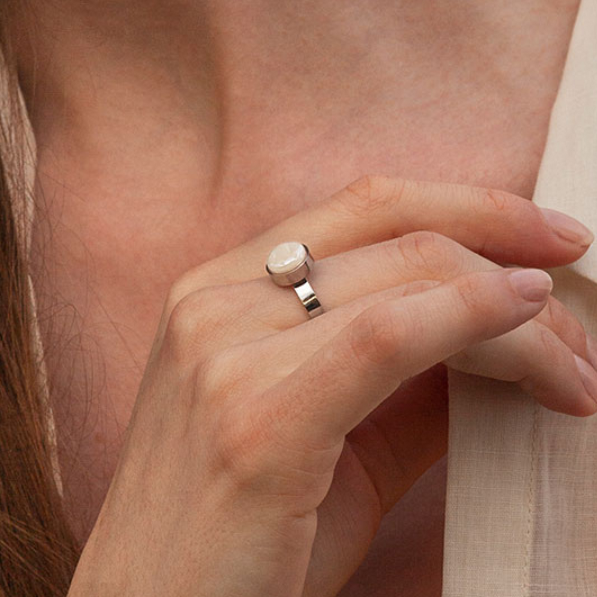 Foto von Adjustable ring with stone • 8mm Foto von Adjustable ring with stone • 8mm