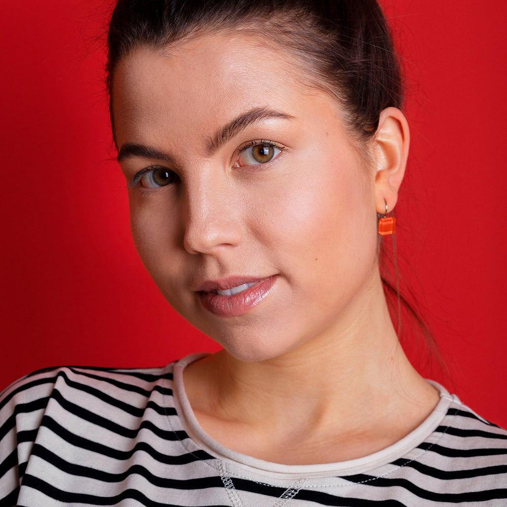 Foto von Geometric glass earrings • 10mm Foto von Geometric glass earrings • 10mm