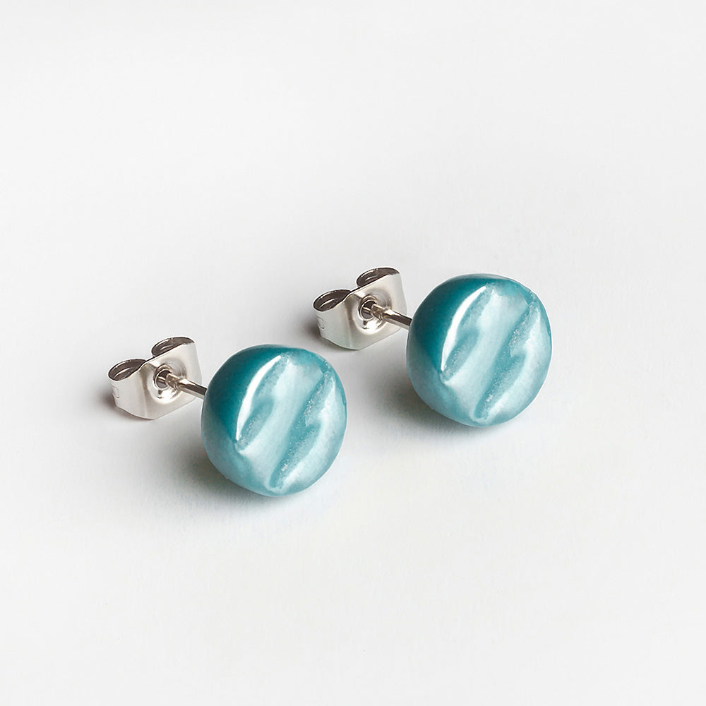 Foto von Set of 3 glass stud earrings • 8mm Foto von Set of 3 glass stud earrings • 8mm