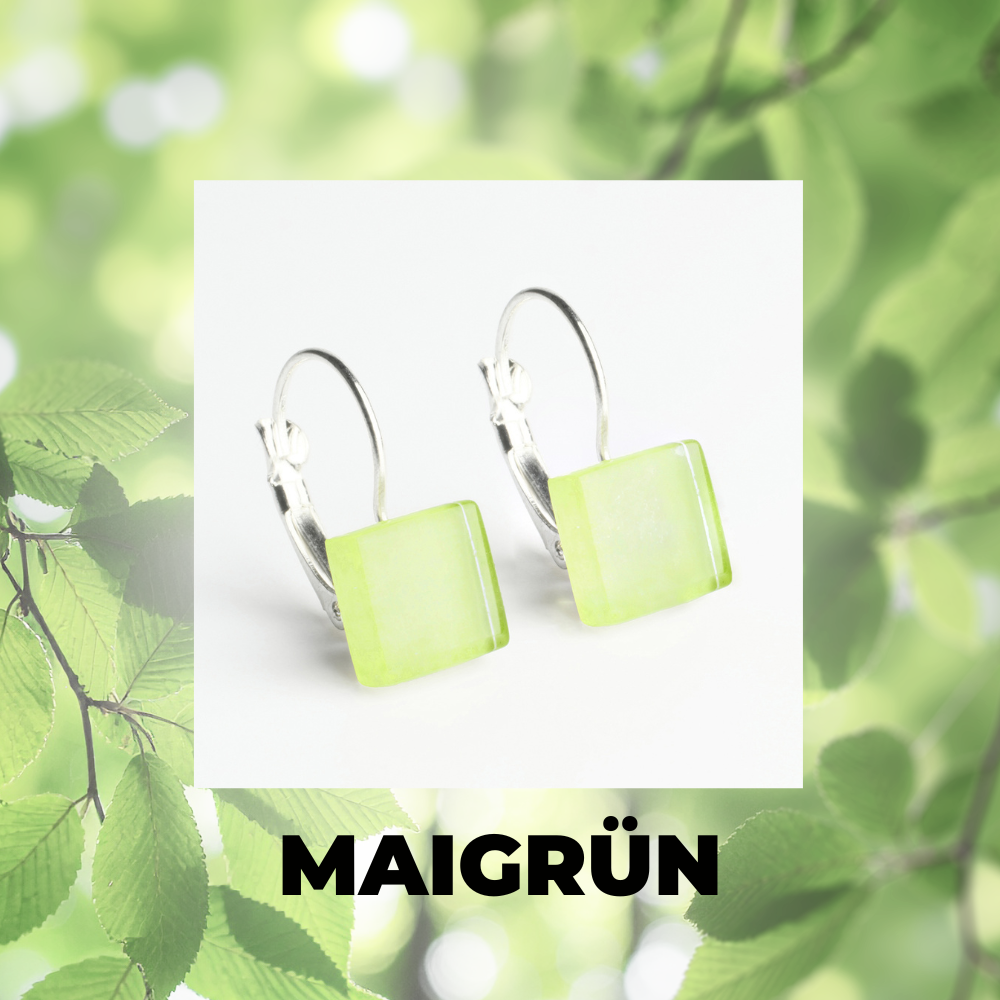 Foto von Geometric glass earrings • 10mm Foto von Geometric glass earrings • 10mm