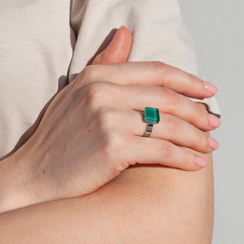 Foto von Small ring with 10mm stone • adjustable size Foto von Small ring with 10mm stone • adjustable size