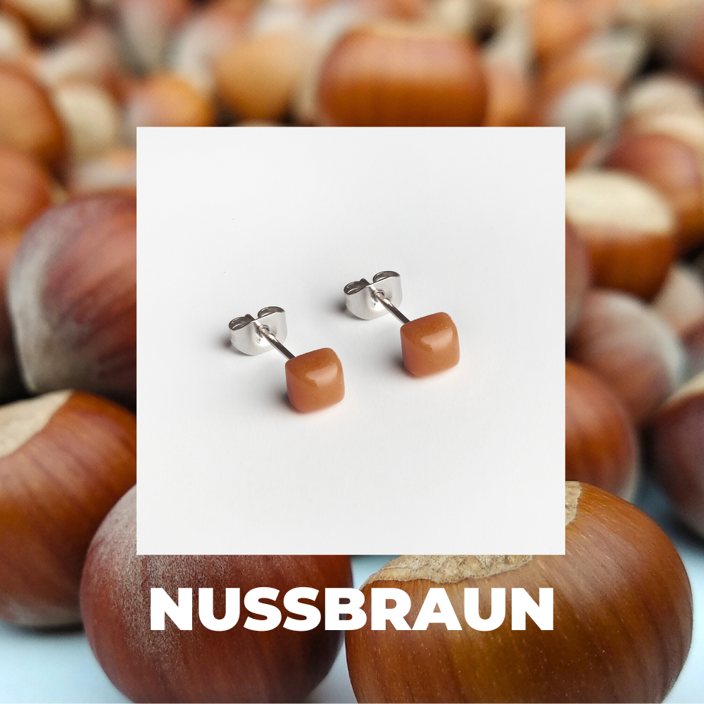 Foto von Geometrische Ohrringe klein  • 4mm