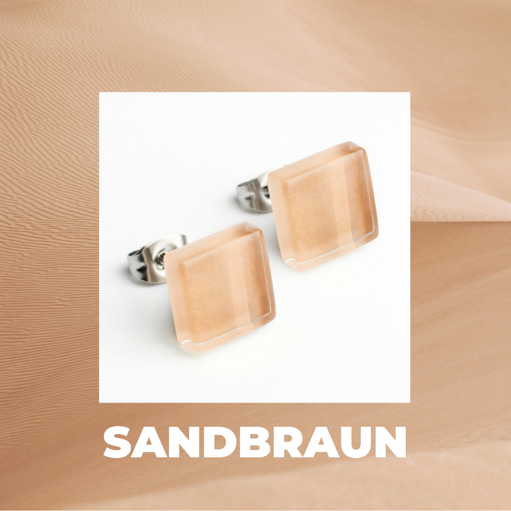 Foto von Small glass stud earrings • 10mm 