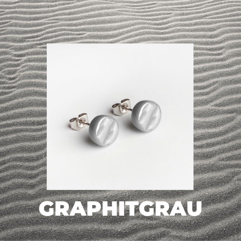 Foto von Glasohrstecker in Perlmuttoptik • 8mm