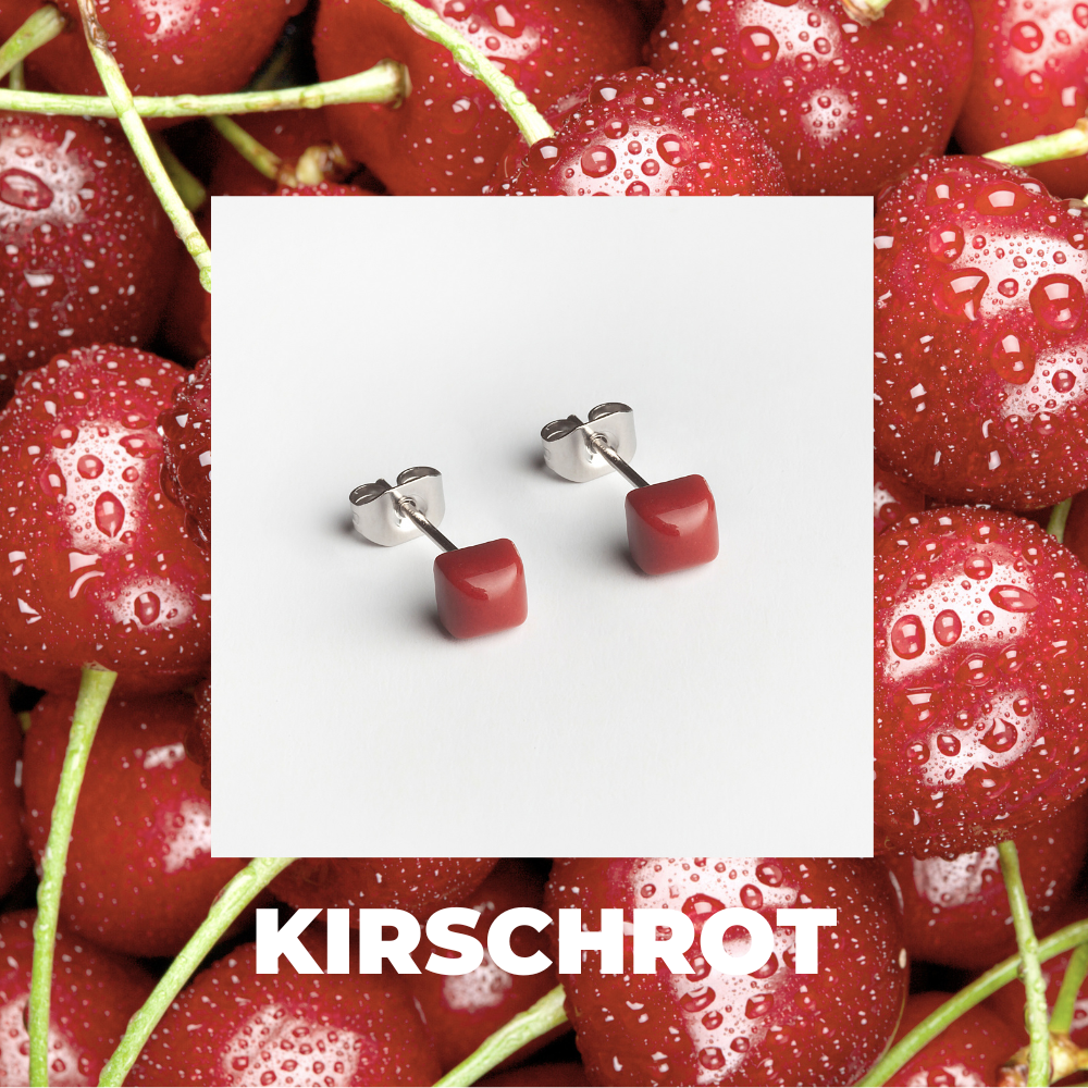 Foto von Small geometric earrings • 4mm