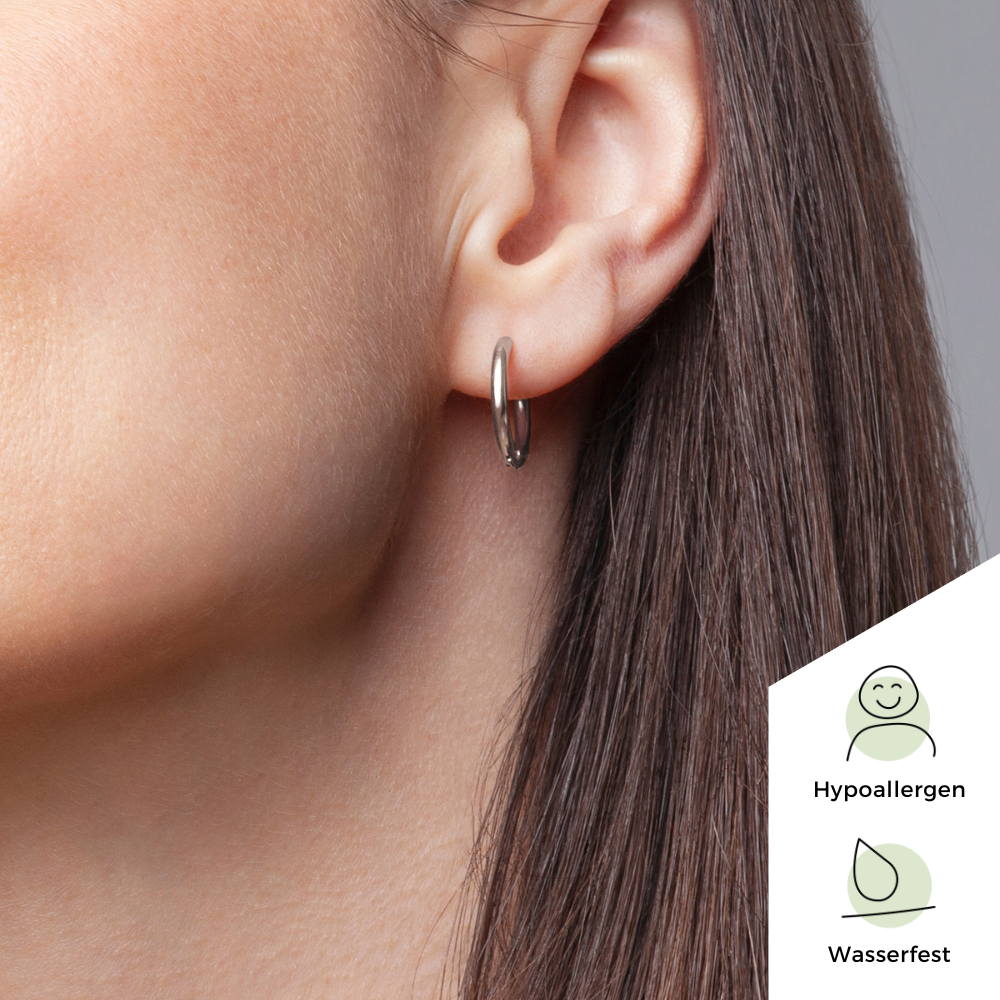 Foto von Basic hoop clip earrings • Minimalist earrings