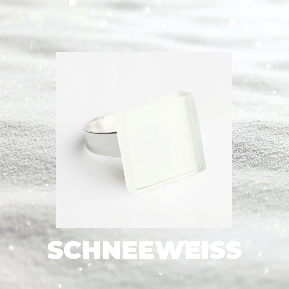 Foto von Square ring with 15mm stone • adjustable size