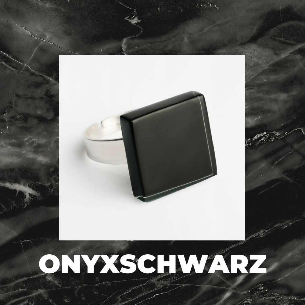 Foto von Quadratischer Ring mit Stein 15mm • größenverstellbar