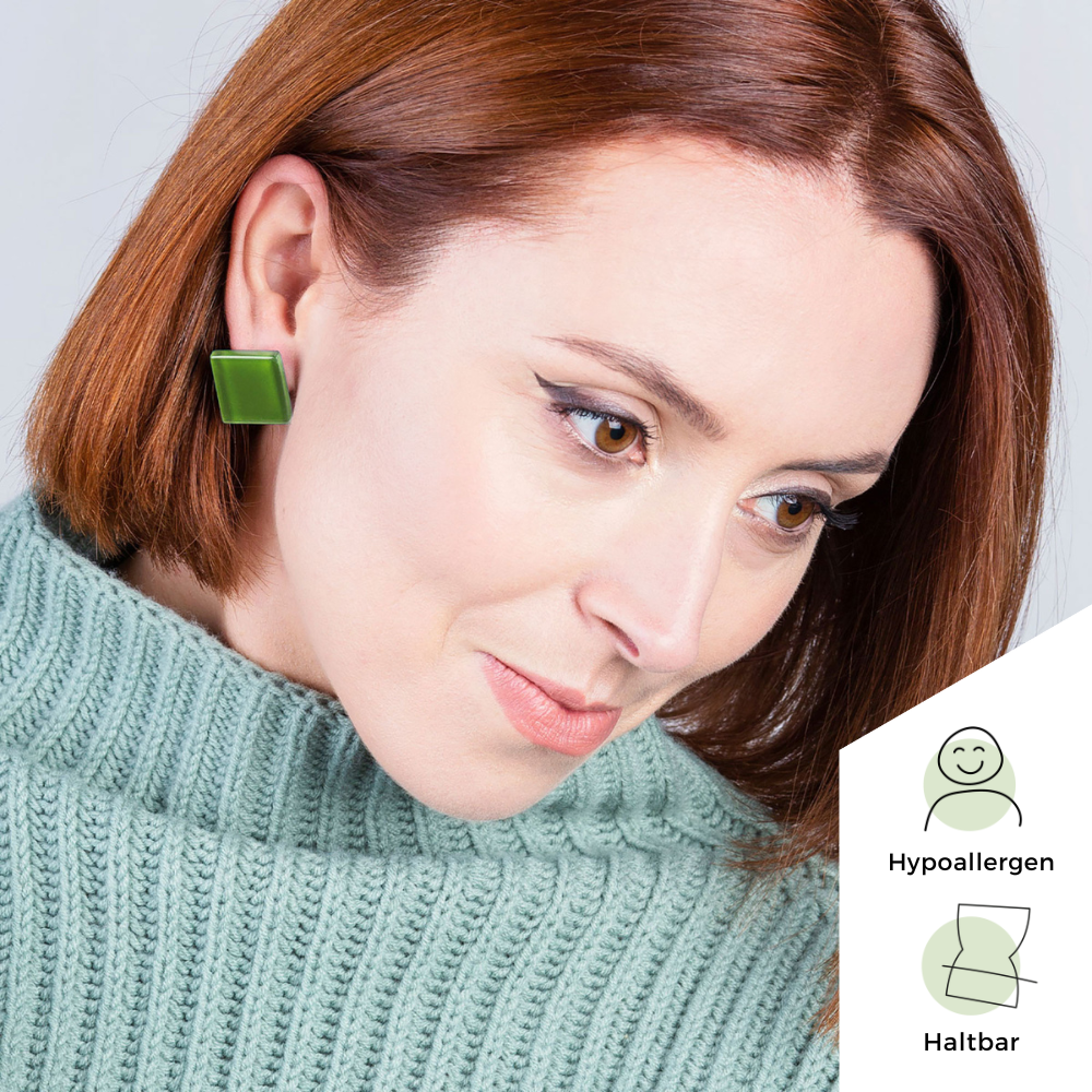 Foto von Statement Clip Ohrringe aus Glas • 20mm