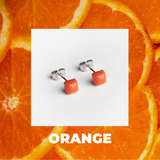 Foto von Small geometric earrings • 4mm