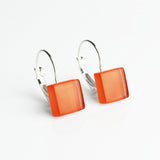 Geometrische Ohrringe aus Glas • 10mm Geometrische Ohrringe aus Glas • 10mm