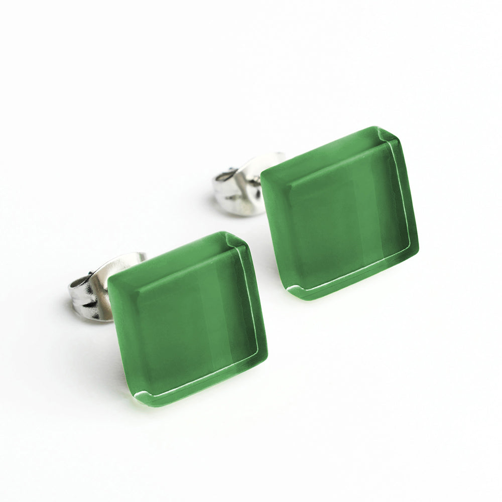 Foto von Kleine Ohrstecker aus Glas • 10mm Foto von Kleine Ohrstecker aus Glas • 10mm