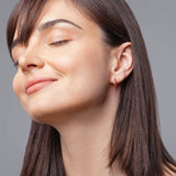 Foto von Stainless steel basic hoop earrings • Waterproof earrings