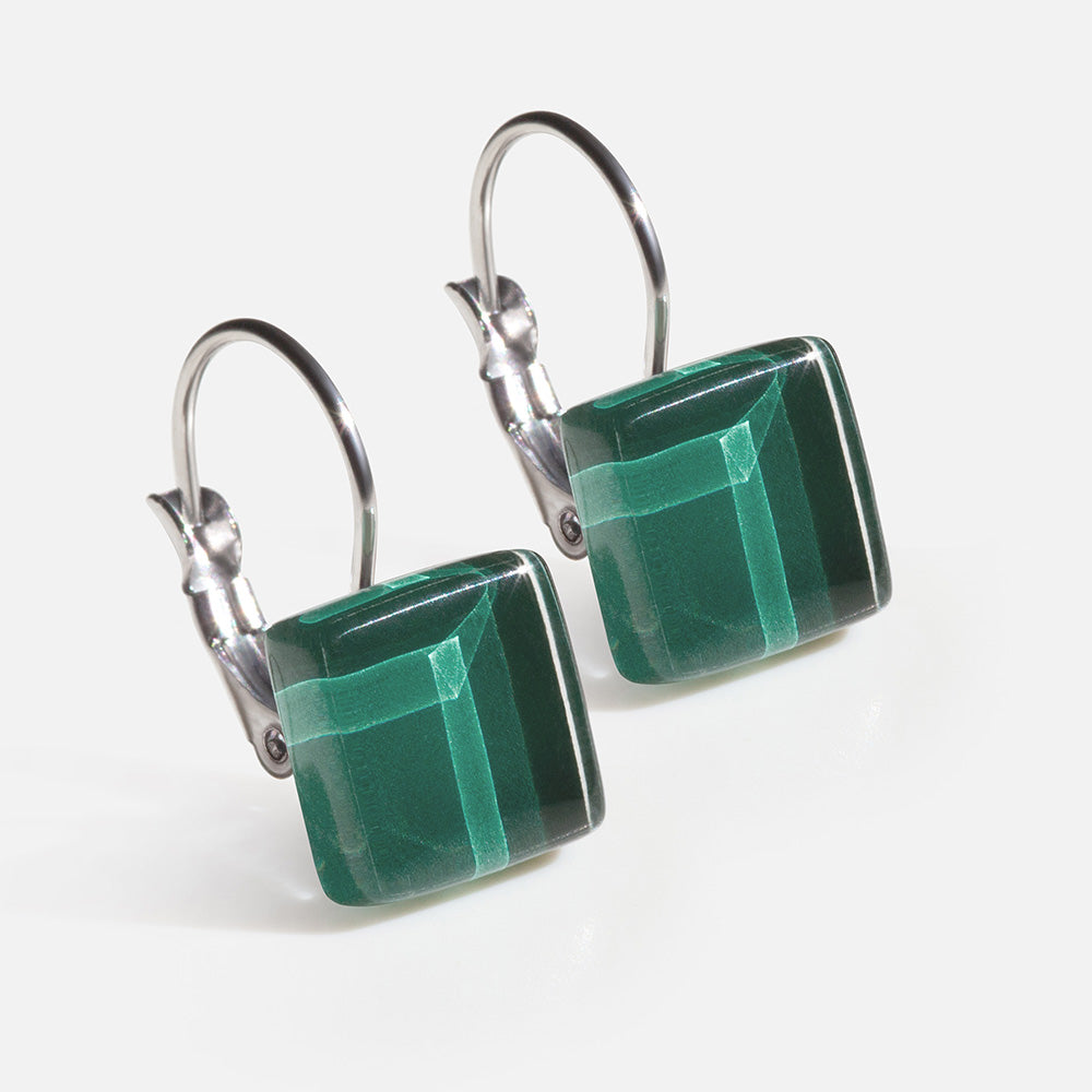 Foto von Geometric glass earrings • 10mm