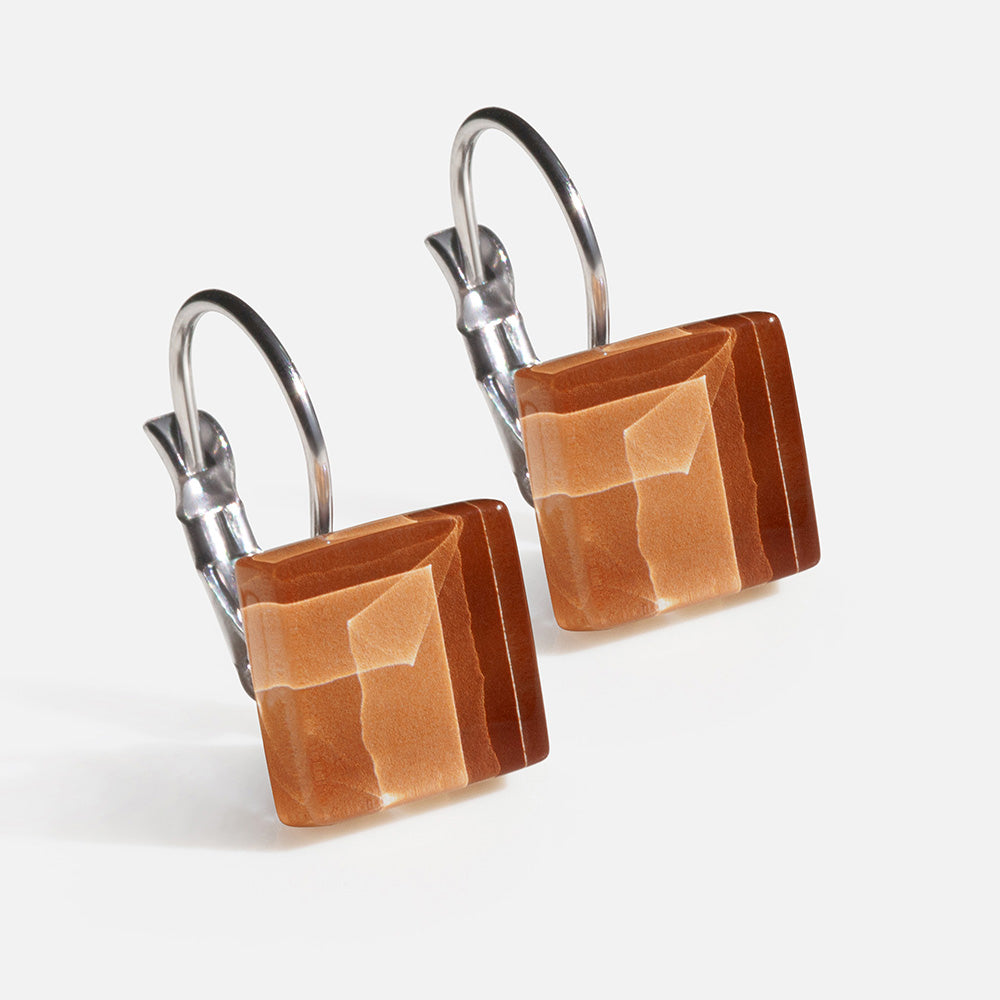 Foto von Geometric glass earrings • 10mm