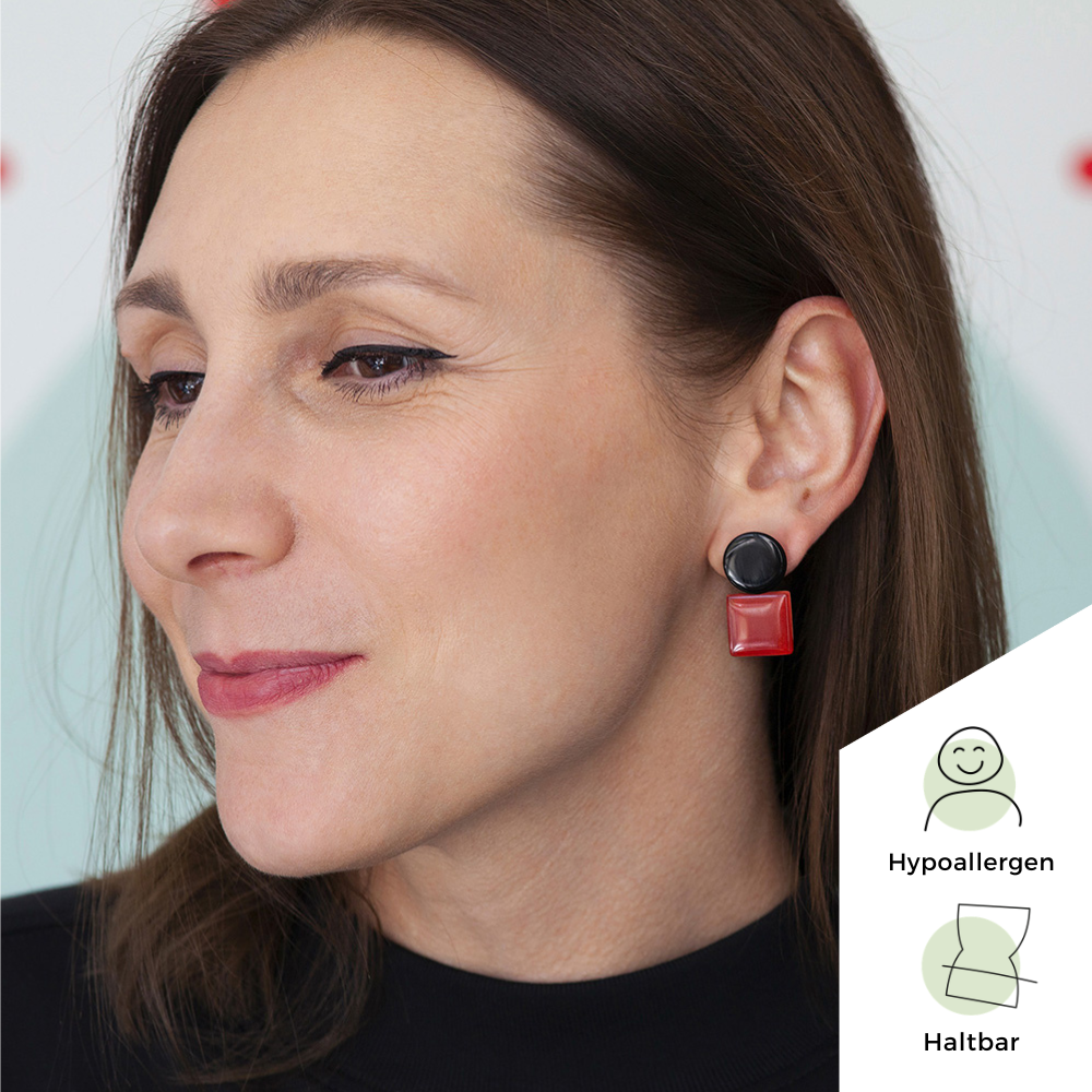 Foto von Geometric Clip Earrings