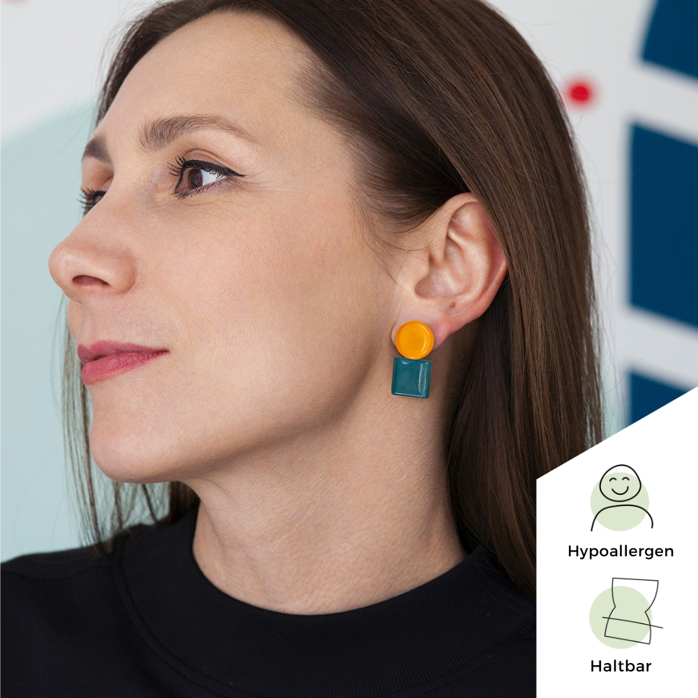 Foto von Geometric Clip Earrings